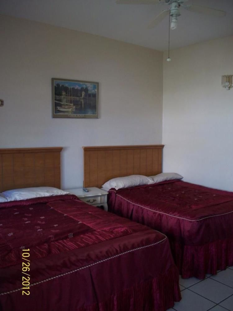 Coningsby Inn Belize City Exteriör bild