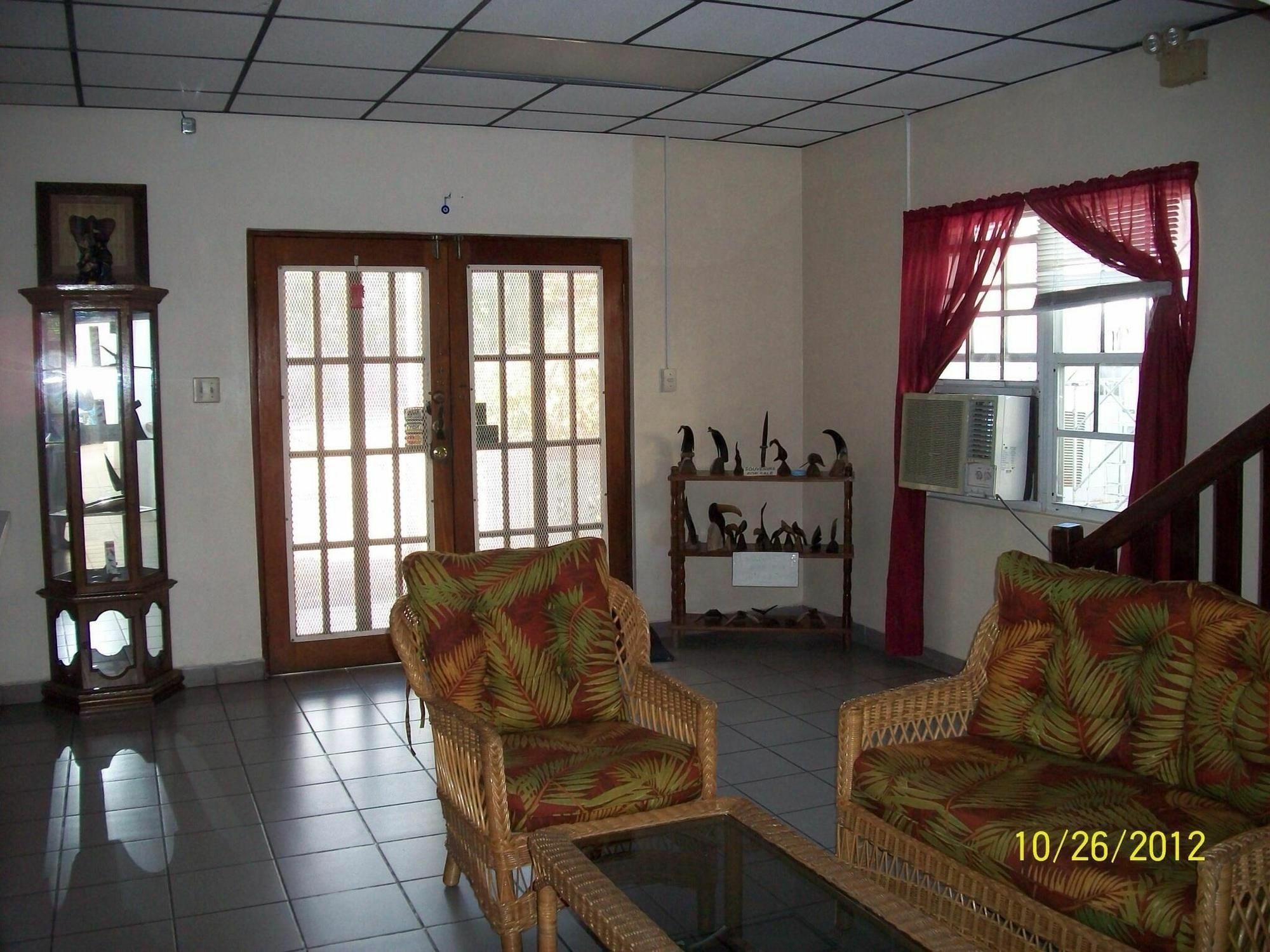 Coningsby Inn Belize City Exteriör bild